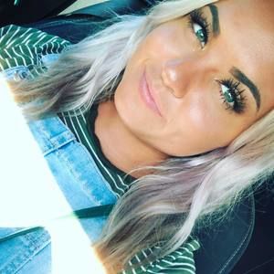 Meet your Posher, Brianna